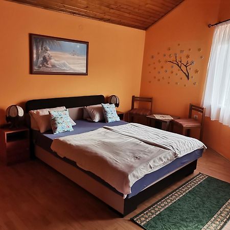 Hotel Fenyo Vendeghaz Parádsasvár Zewnętrze zdjęcie