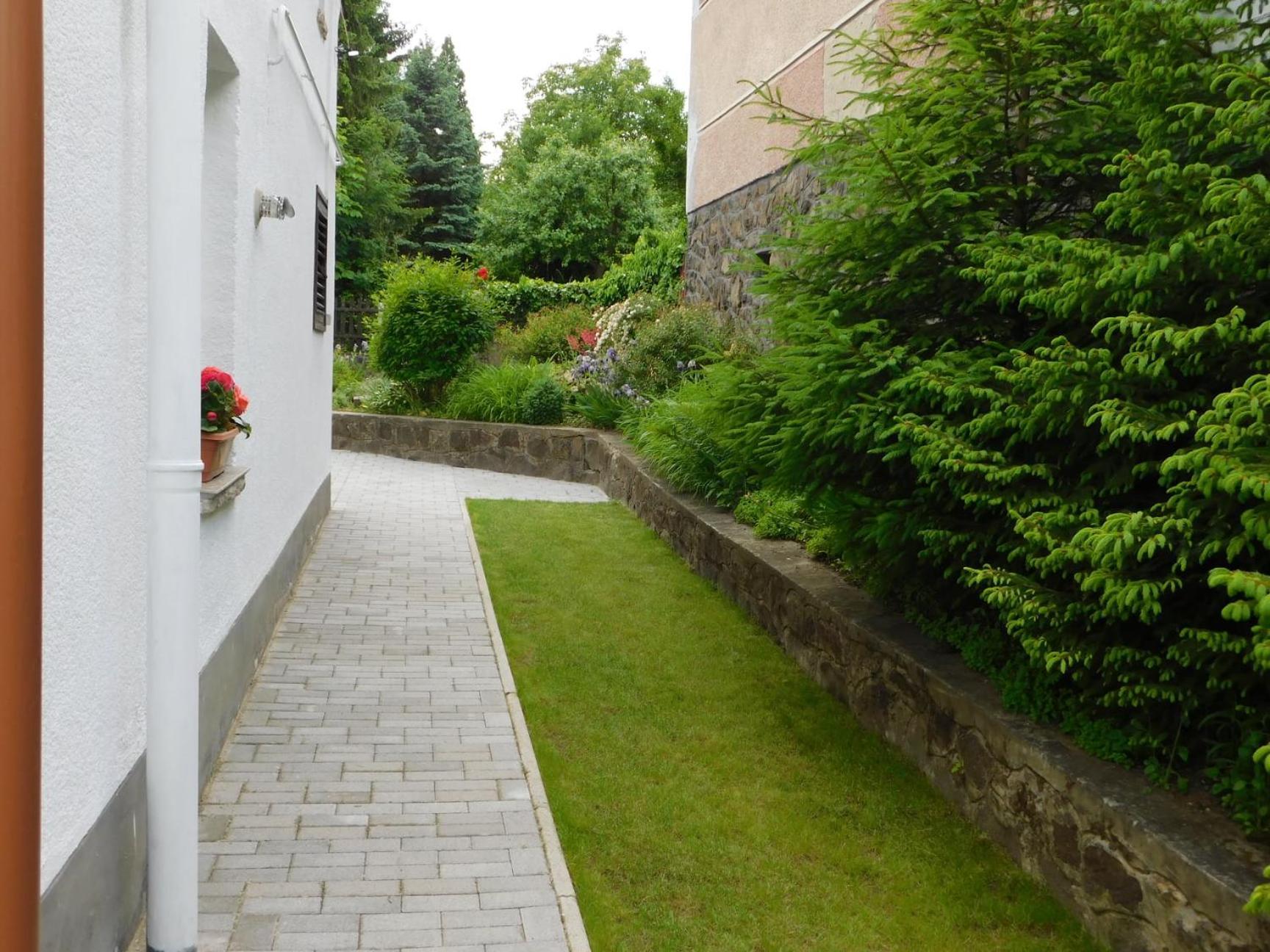 Hotel Fenyo Vendeghaz Parádsasvár Zewnętrze zdjęcie